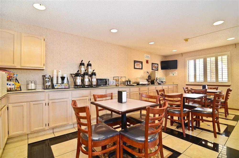 Best Western Sunland Park Inn El Paso Restaurant foto